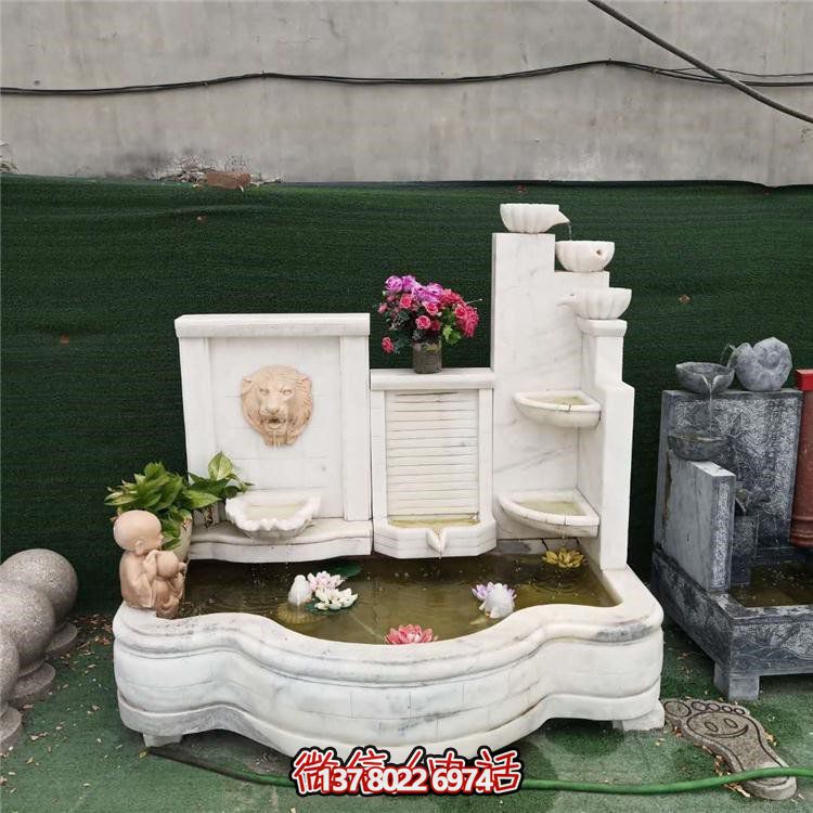 家居擺件，流水環繞庭院