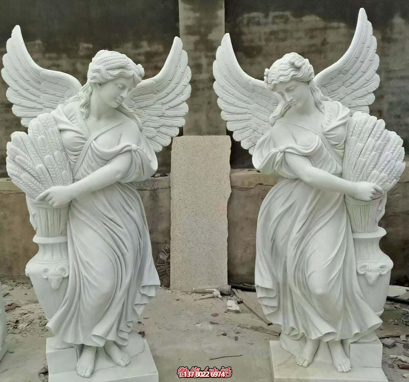 精雕細(xì)琢的白玉雕塑，點(diǎn)綴西方庭院別墅