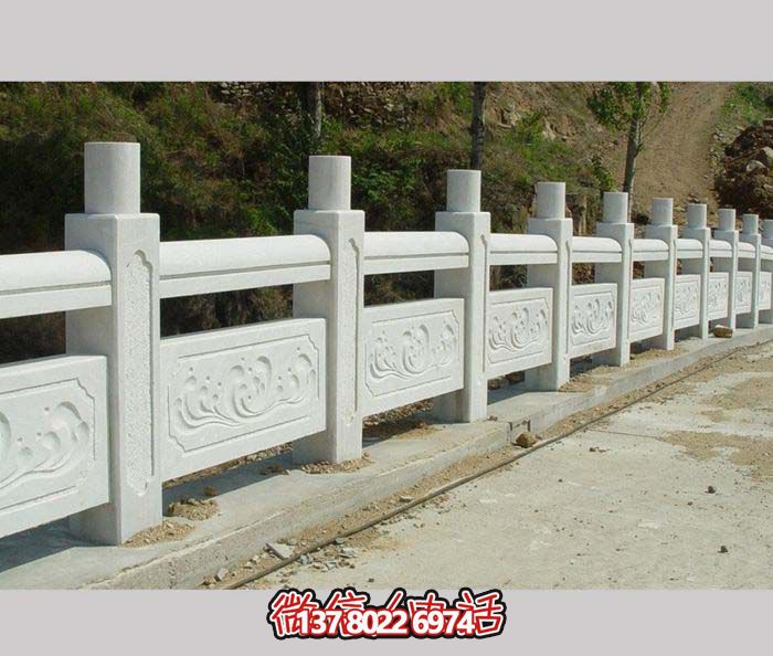 漢白玉欄桿石雕,為景區(qū)山道增添美感 漢白玉欄桿石雕,為景區(qū)山道增添美感