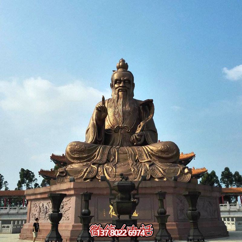 大型玻璃鋼鍍金老子雕像 大型玻璃鋼鍍金老子雕像