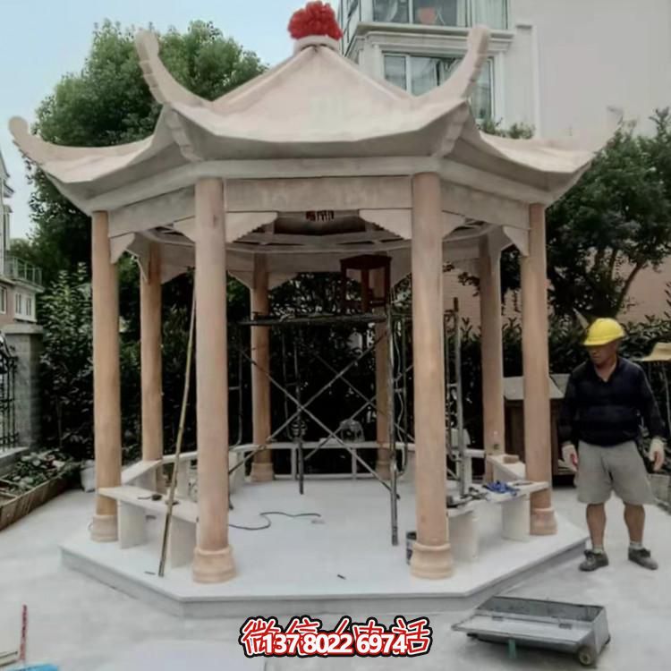 紅古涼亭，讓你在小區花園里享受晚霞美景