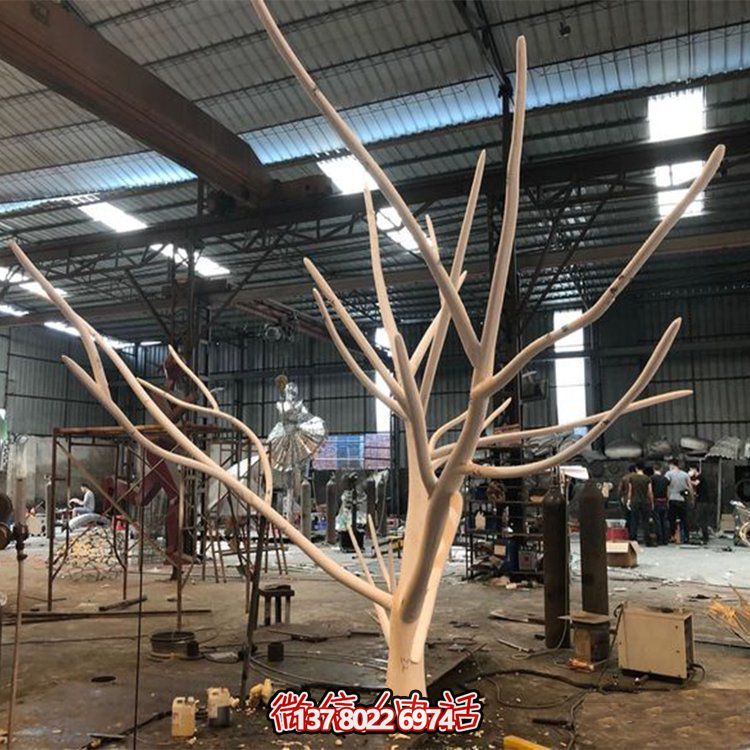 大型玻璃鋼雕塑，給酒店裝飾帶來創意景觀