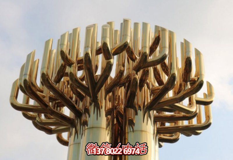 不銹鋼大樹雕塑，金色噴涂