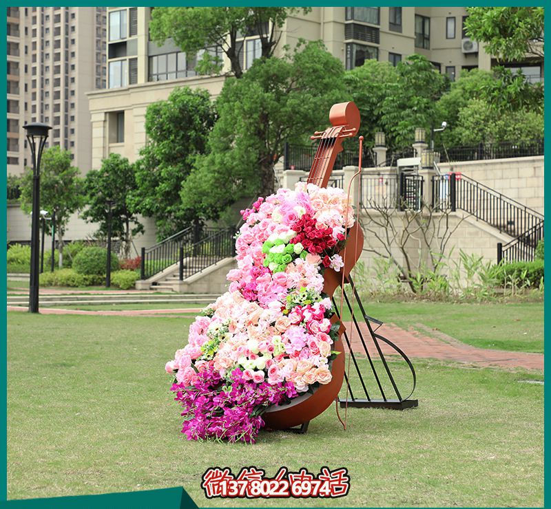 戶外公園創意玻璃彩繪大提琴雕塑 戶外公園創意玻璃彩繪大提琴雕塑