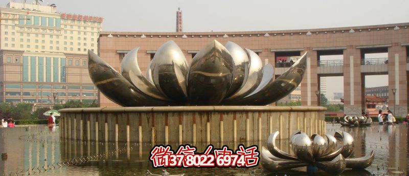 廣場不銹鋼創(chuàng)意抽象鐵藝景觀盛開的荷花雕塑 廣場不銹鋼創(chuàng)意抽象鐵藝景觀盛開的荷花雕塑