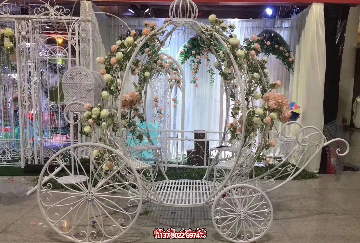 酒店婚禮室內創意不銹鋼馬車雕塑 酒店婚禮室內創意不銹鋼馬車雕塑