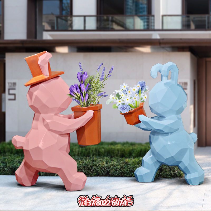 庭院兩只拿花籃的玻璃鋼兔子雕塑 庭院兩只拿花籃的玻璃鋼兔子雕塑